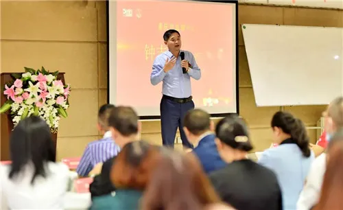 完美百城千店万人献血 | 你的一次,他的一生