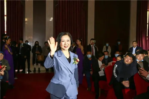 安享荣耀 燃爆未来——安然纳米营销表彰大会隆重开启!