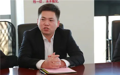 绿叶有爱,情暖高新——绿基金和绿叶购向高新区矽肺病人开展新春慰问