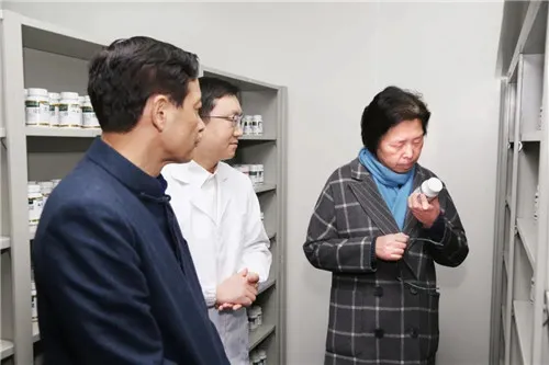 春芝堂与上海农科院食用菌研究所签署《深化战略合作协议》
