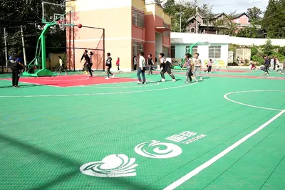 贵州省赫章县兴发乡新时代国珍希望小学落成 贵州省赫章县兴发乡新时代国珍希望小学落成