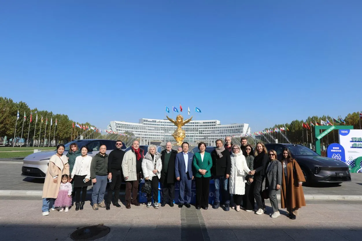 图片4 图片4